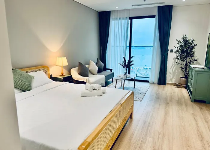 Bay Corner - Cozy Apartment Ha Long